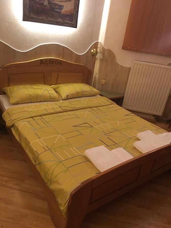 Motel Pizzeria Actros Nova Topola Zewnętrze zdjęcie