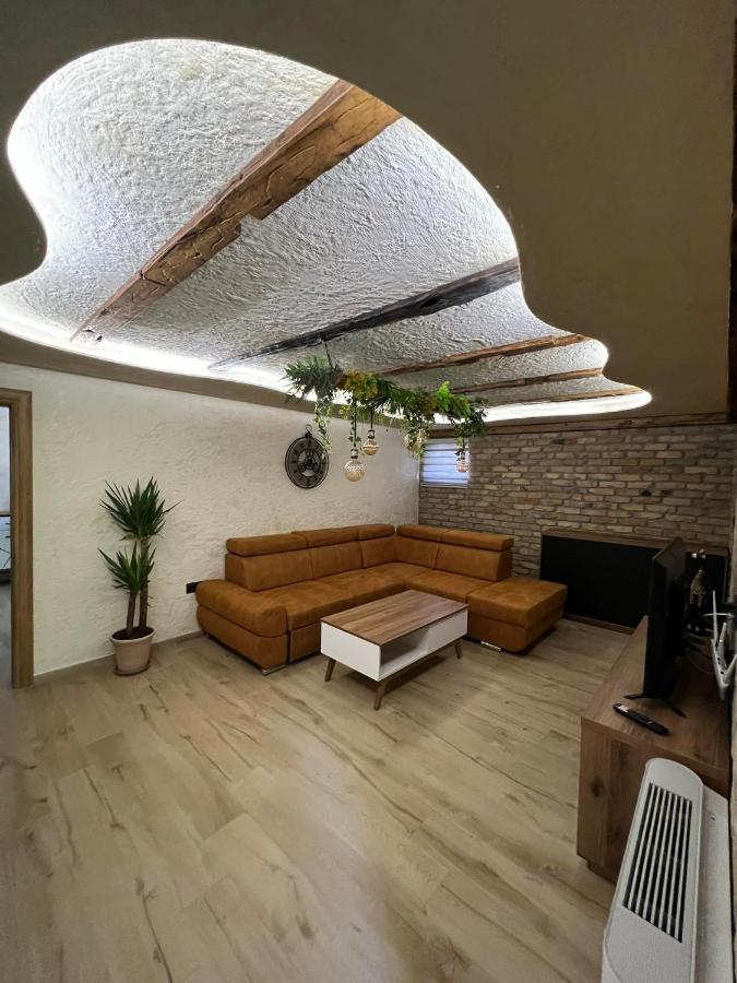 Motel Pizzeria Actros Nova Topola Zewnętrze zdjęcie